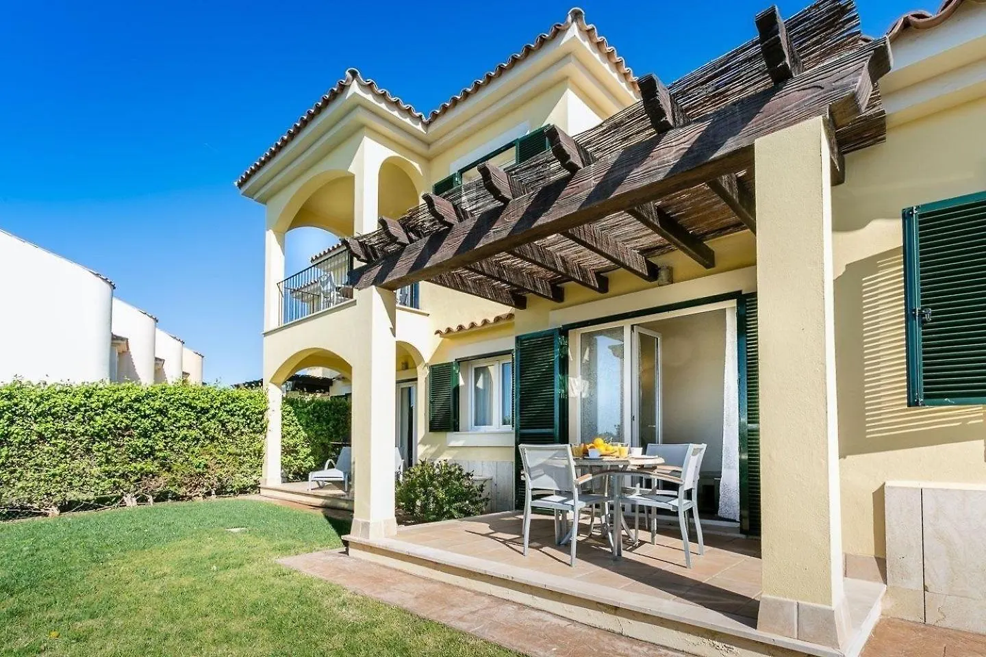 Strandnahes, Modernes Reihenhaus Mit Pool Sa Rapita